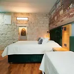 Domus Maritima 호텔 트로기르