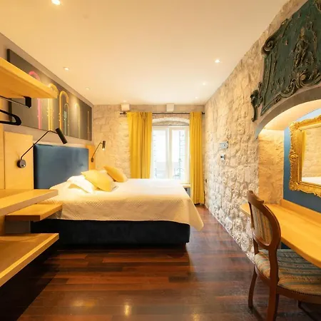 Ξενοδοχείο Domus Maritima 3*