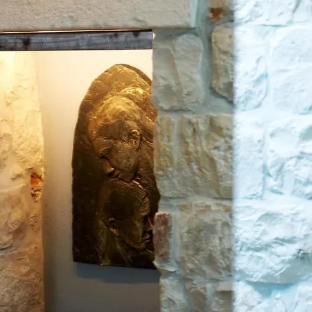 מלון Domus Maritima