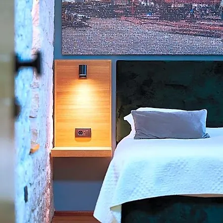 Domus Maritima 3* Τρογκίρ