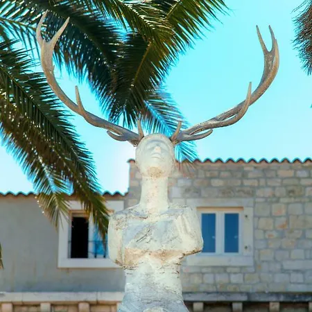 Domus Maritima 3* Τρογκίρ