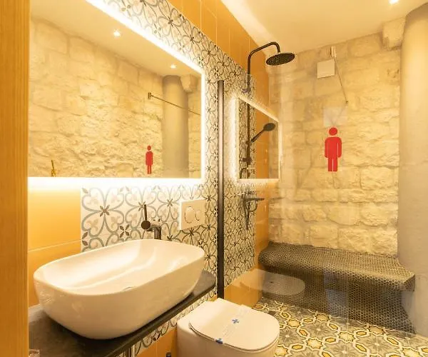 Domus Maritima Hotel