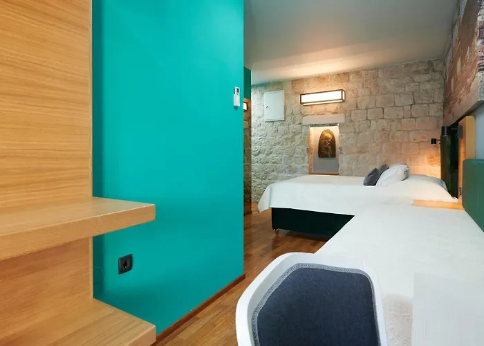 Hotel Domus Maritima 3*
